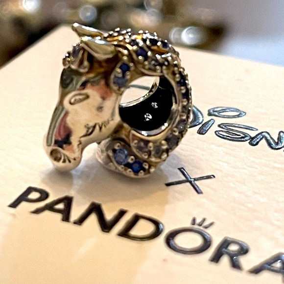 NIB Authentic Disney x Pandora Frozen Nokk Horse Charm with sparkly cz blue HTF - Picture 3 of 9